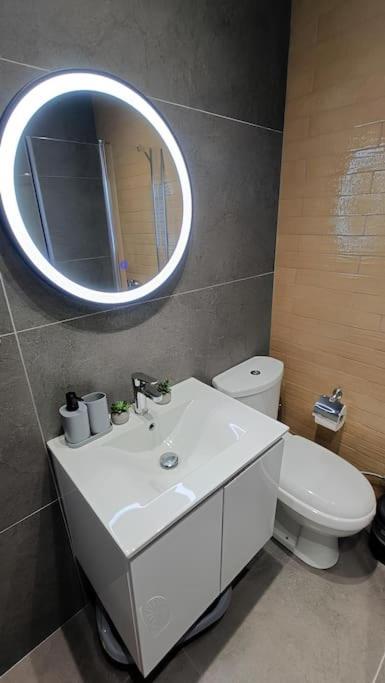 Voula'S Apartment, 普托莱迈达 外观 照片