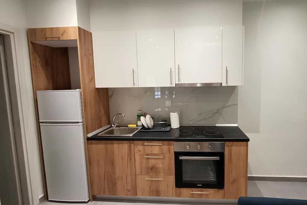 Voula'S Apartment, 普托莱迈达 外观 照片